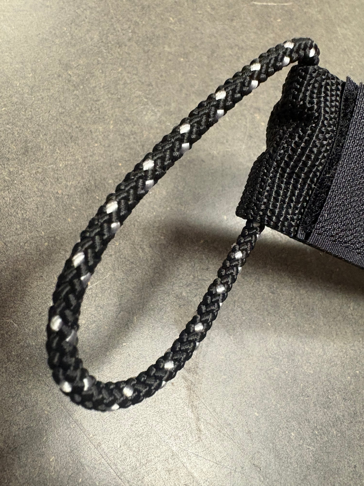 Leash Side On 9' Noir – Leash Droit pour Surf et Stand Up Paddle