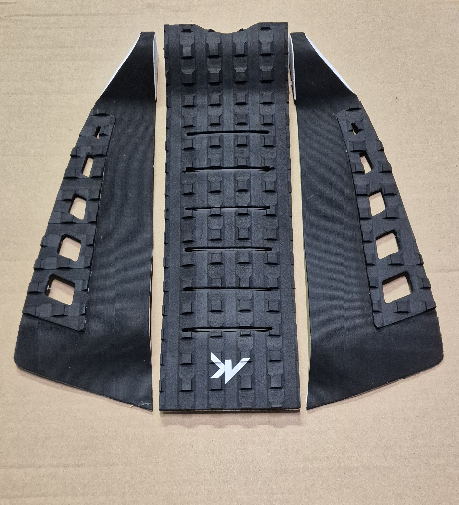 Pad AK Traction Team – Traction Pad haute performance - Image 3