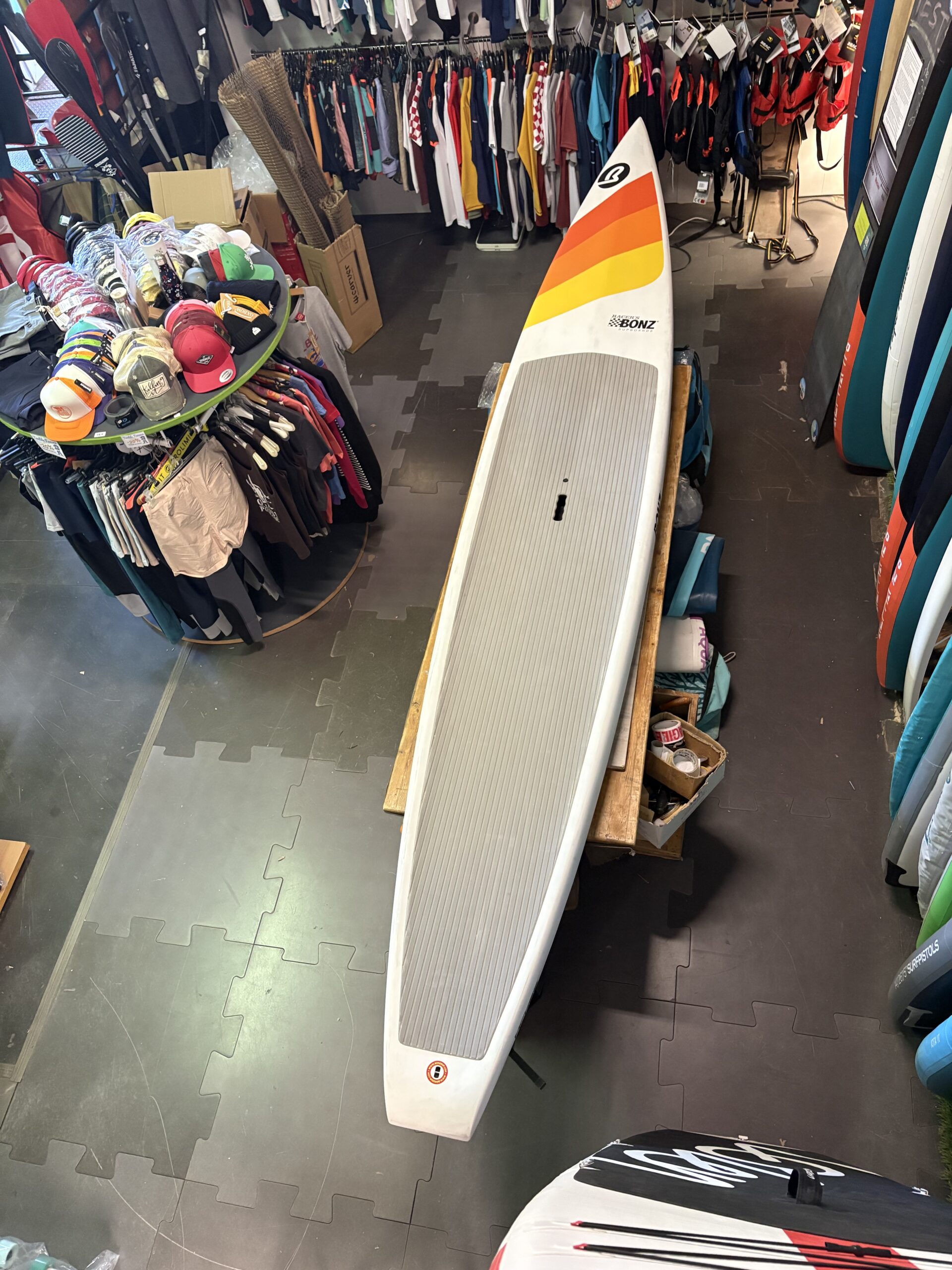 OCCASION — Bonz Racer's 14'x 26 x McKee | Dernier exemplaire au monde